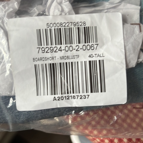 Old navy Mens swim trunks - Picture 6 of 6